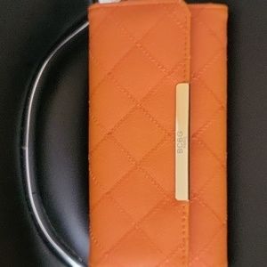 BCBG Paris wallet